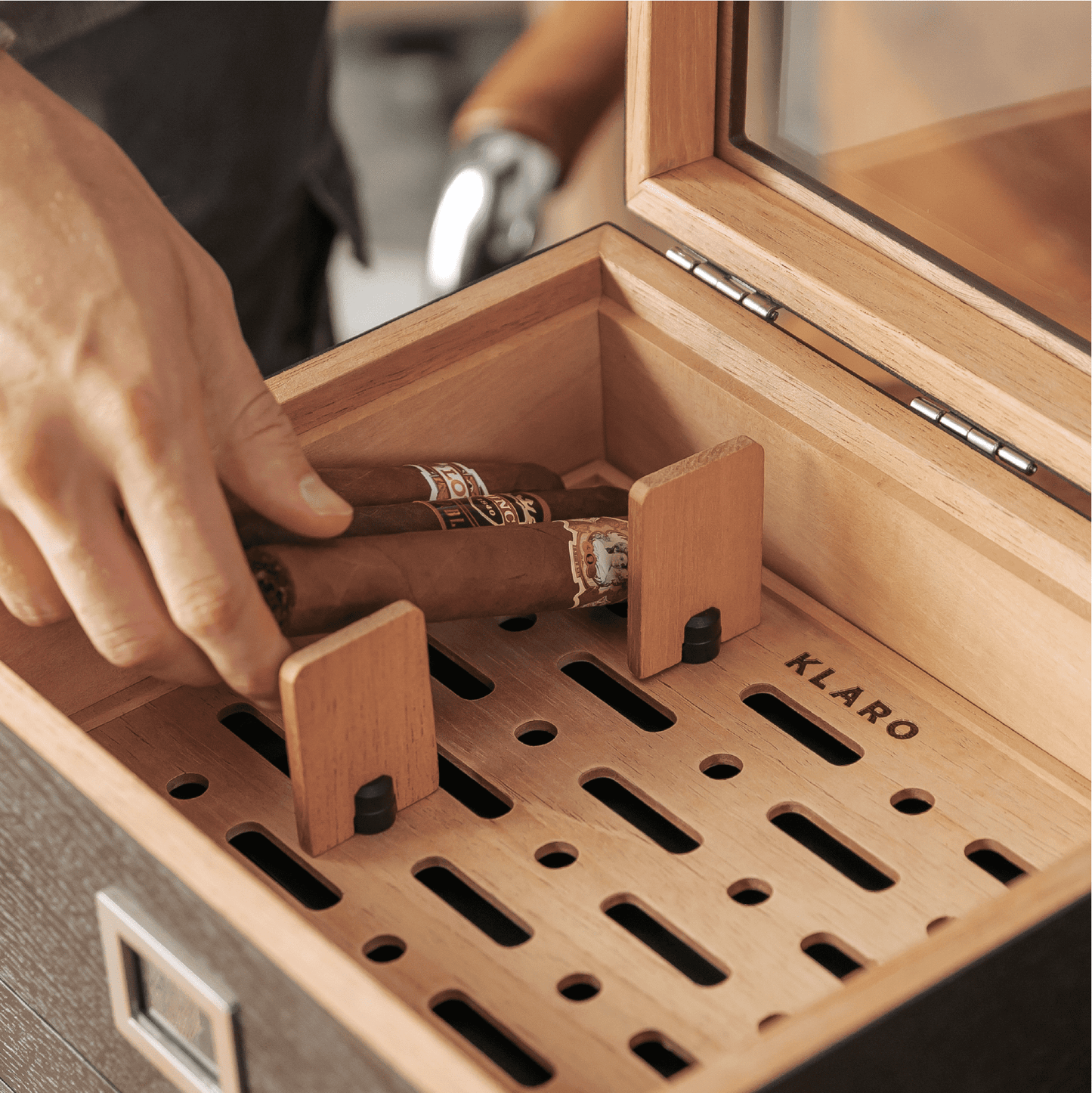 Humidor superior de vidrio Mill