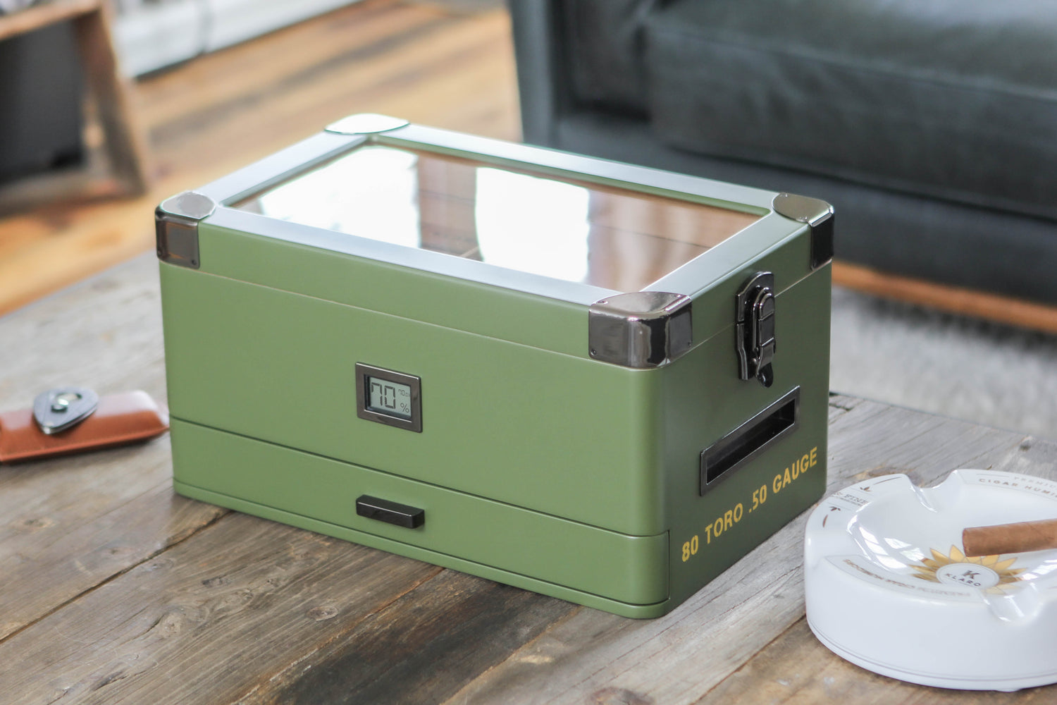 Cómo puede aumentar las ventas un personal de sala de fumadores bien informado