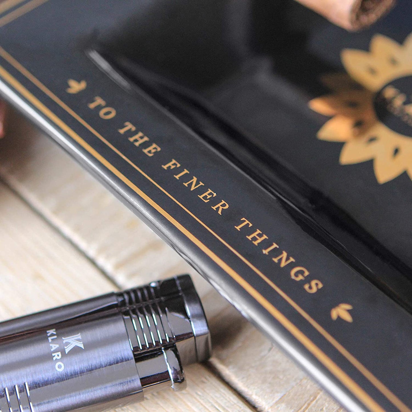 Klaro Square Medium Ceramic Ashtray