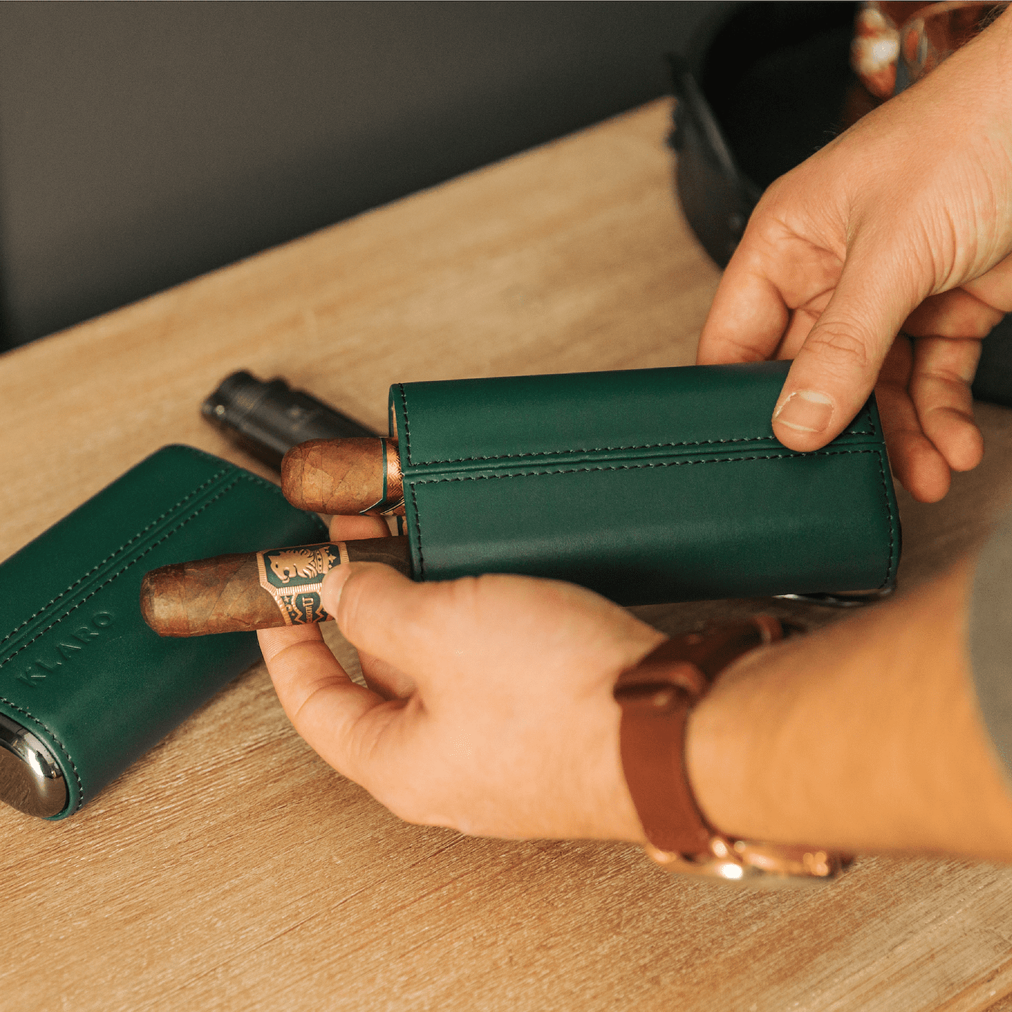 Estuche de viaje premium para 3 puros