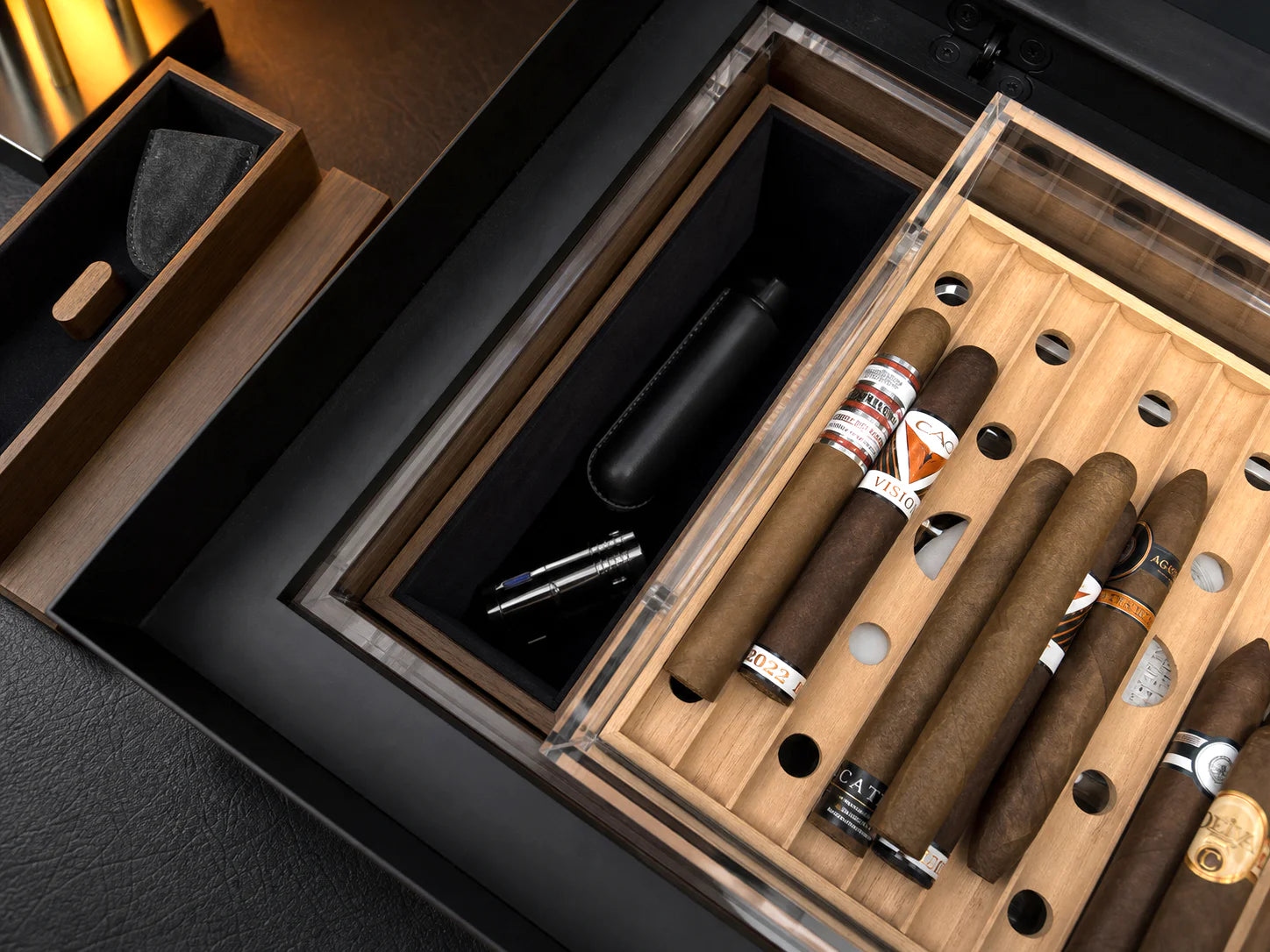 The walnut accessory box
