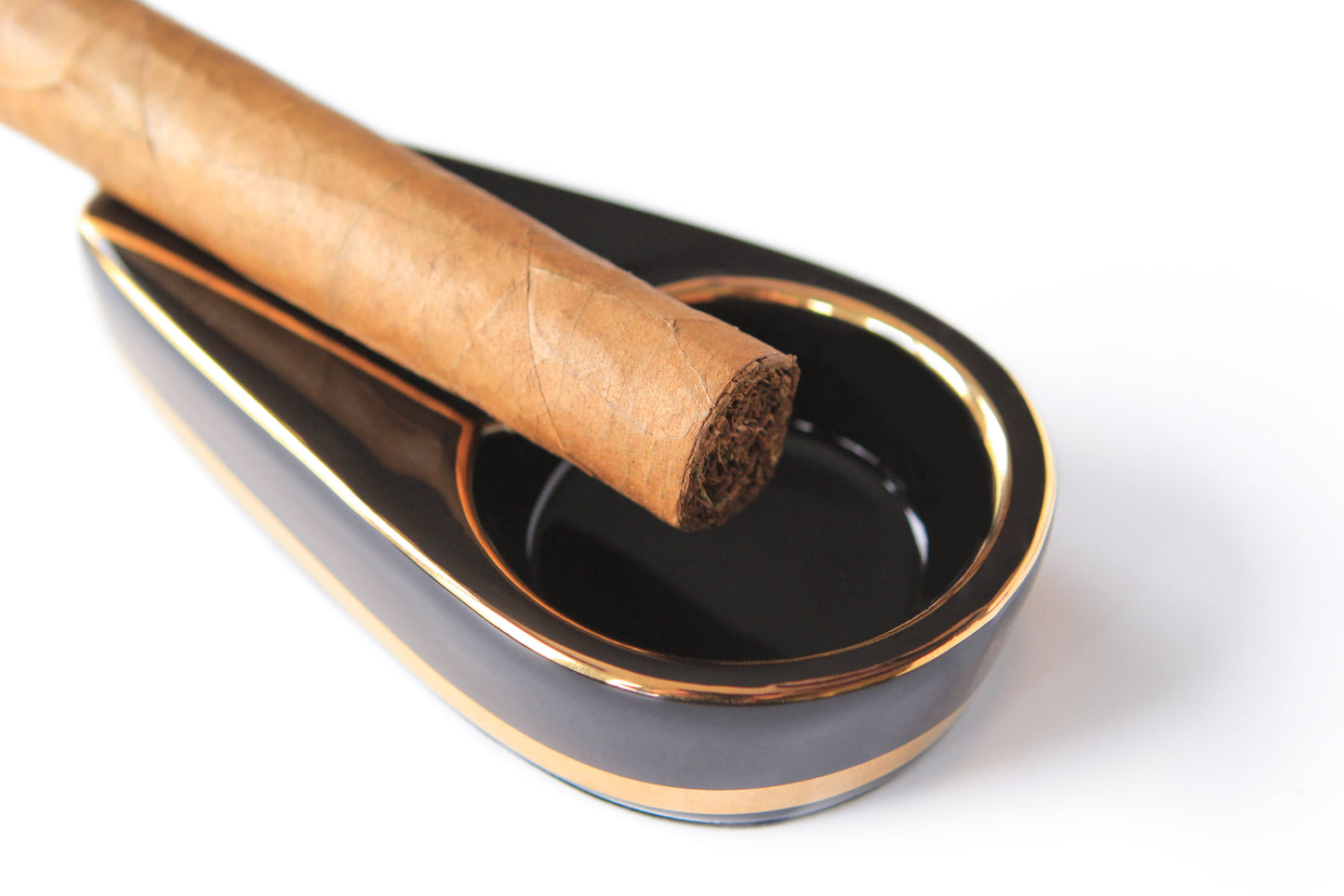 Posacenere singolo in ceramica a intarsio nero e oro