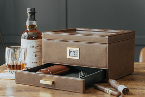 ヒュミドールの大きさは性能にどのように影響するのか