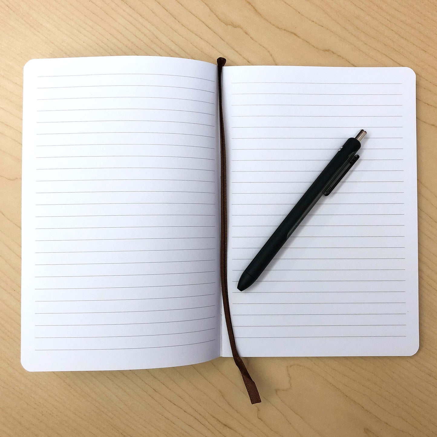 Cuaderno A5 recargable con rayas de 8,25 x 5,6 para cubierta de diario de cuero Bucksaw