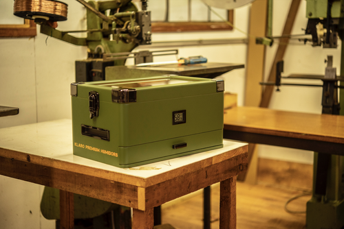 Controlling Humidor Humidity to Age Cigars