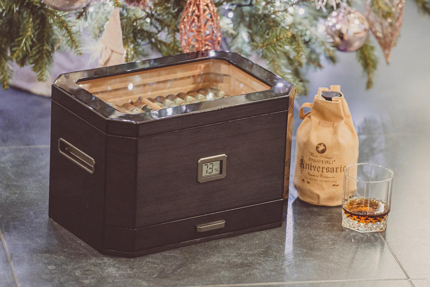 What Does Temperature Control Do For My Humidor?