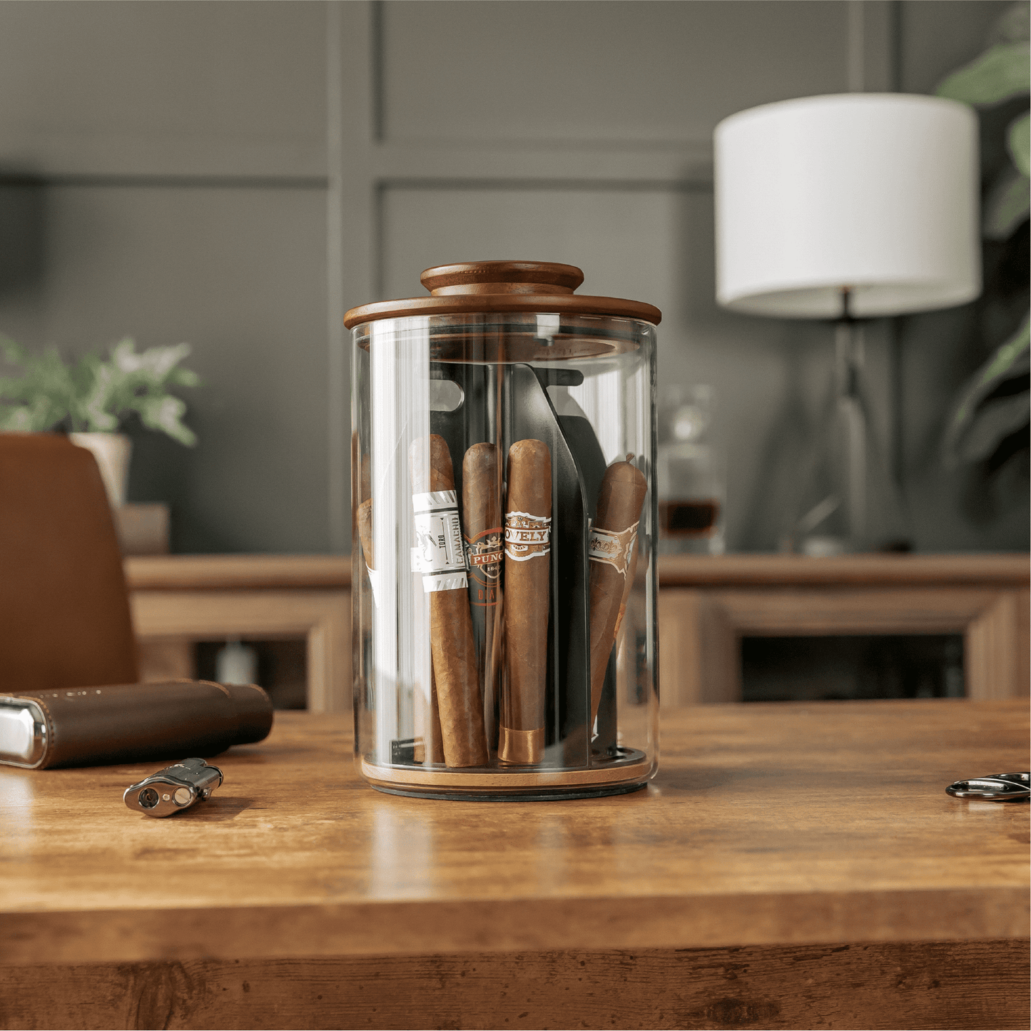 Cylindor Humidor - Glass Jar & Acacia Wood Lid