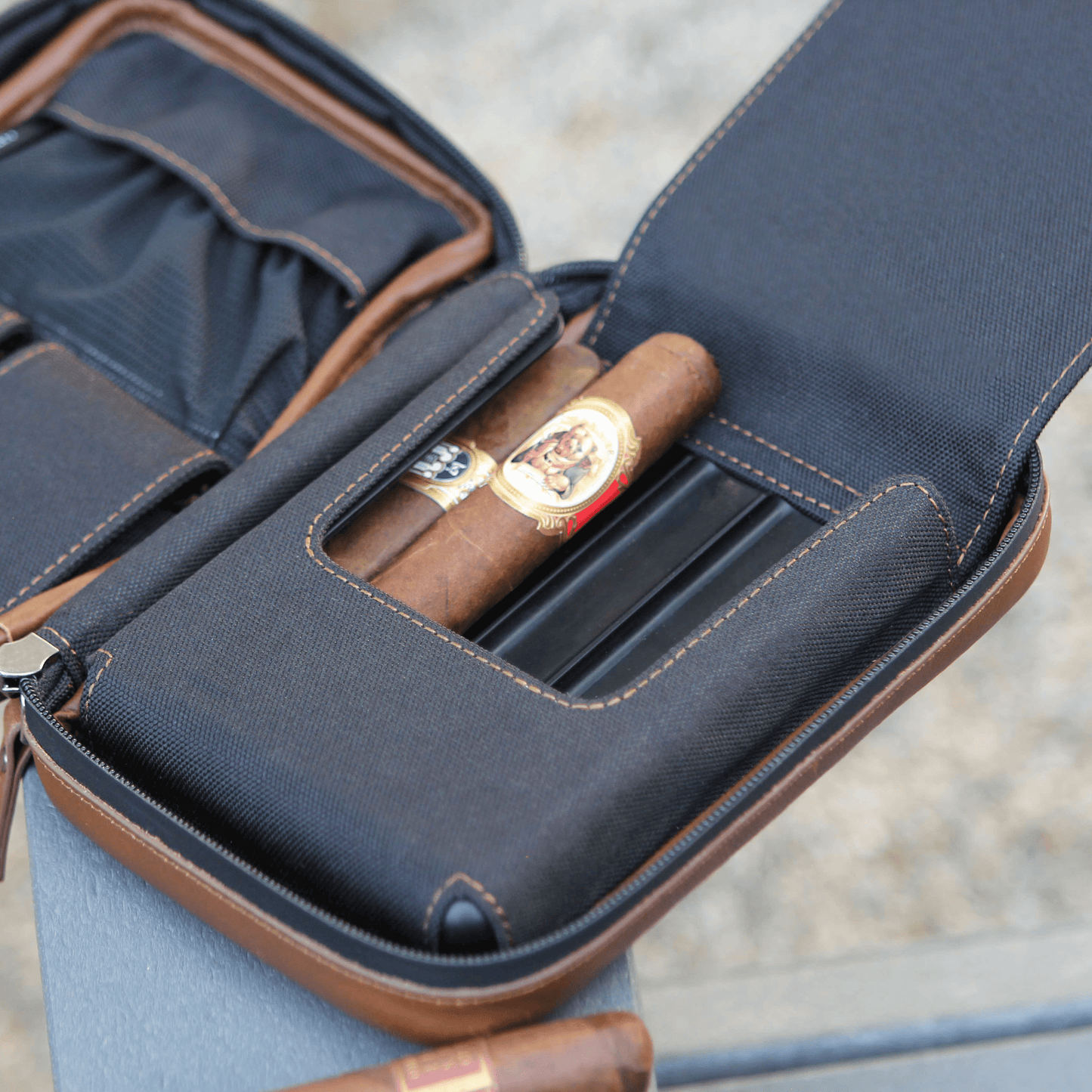 Estuche para puros de cuero Flint Travel