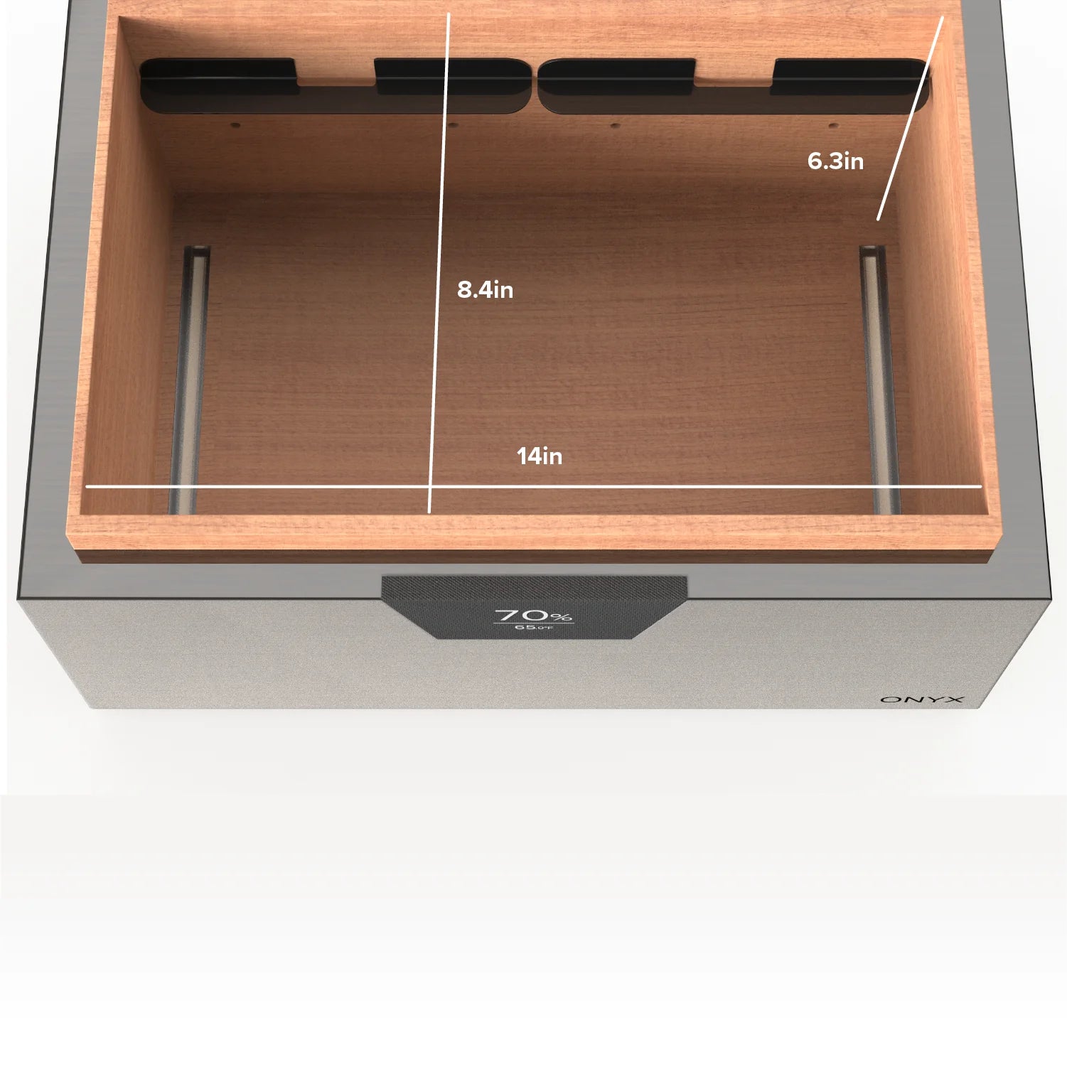 Onyx interior dimensions