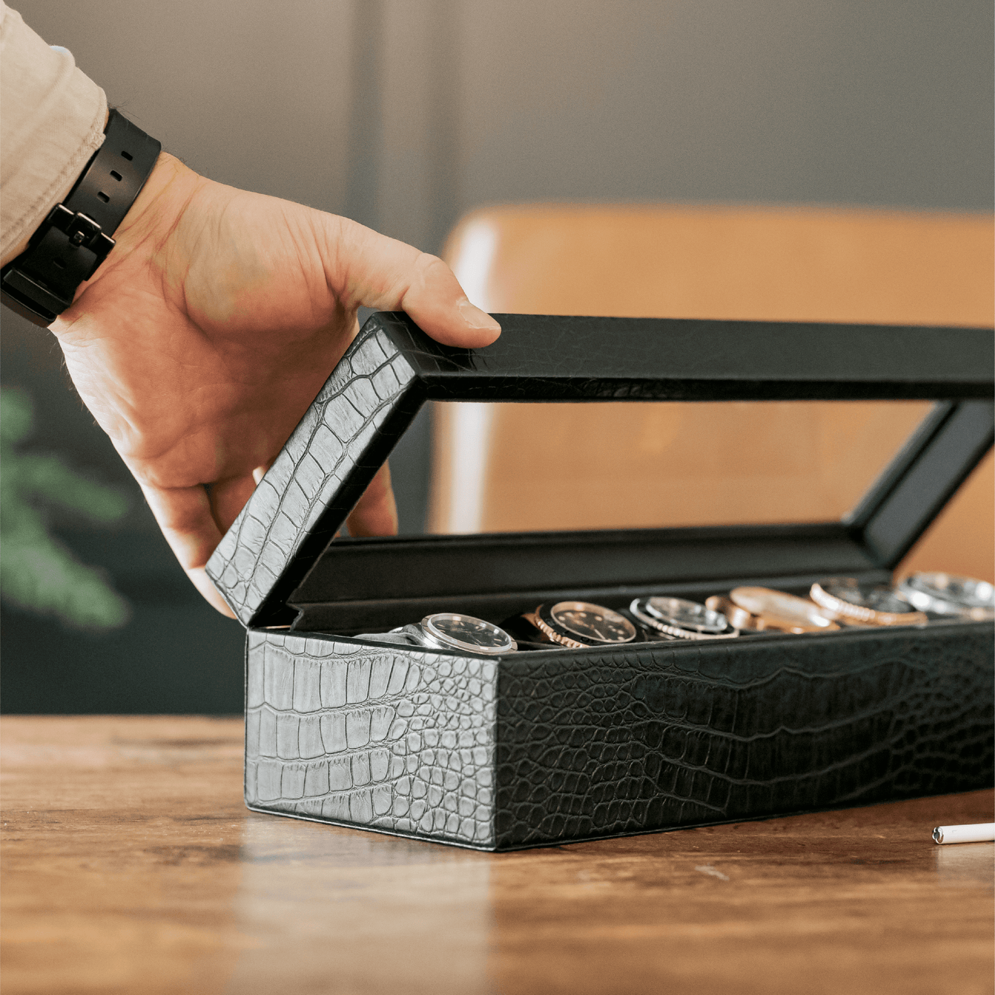 Caja de reloj de imitación de cocodrilo - 6 ranuras 
