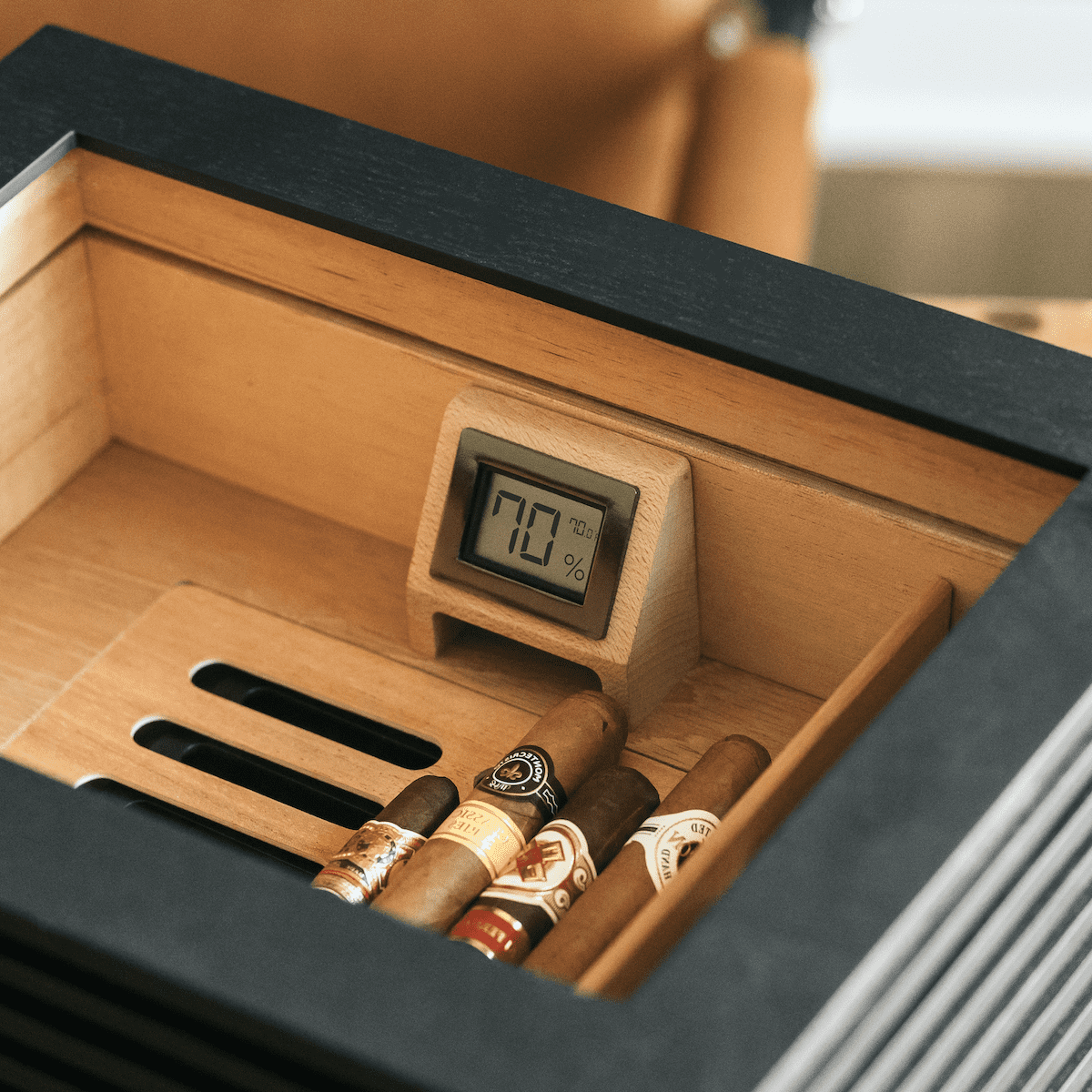 When to Replace Your Humidor’s Hygrometer