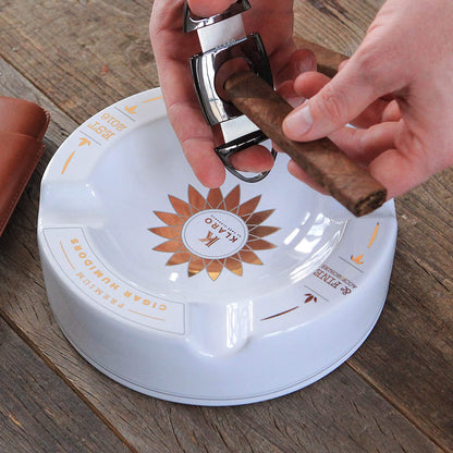 Klaro Round Large White and Gold Inlay Ceramic Ashtray for Four Cigars