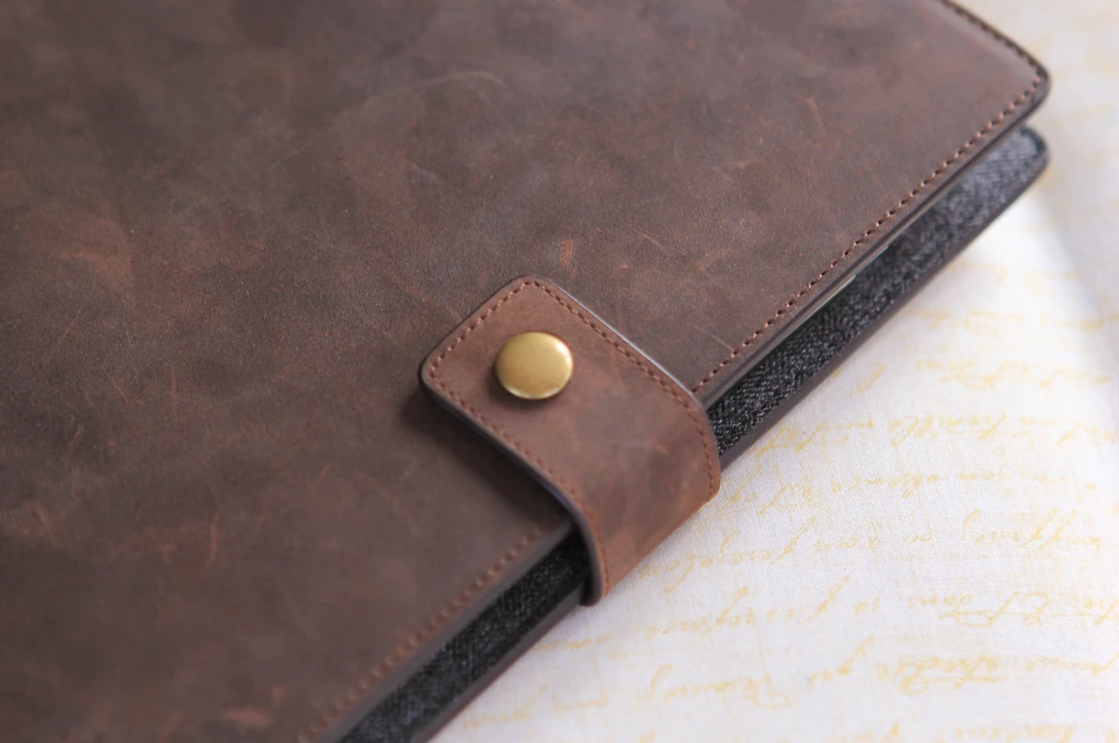 Journal Shell Case 5 reasons you should Journal – Case Elegance