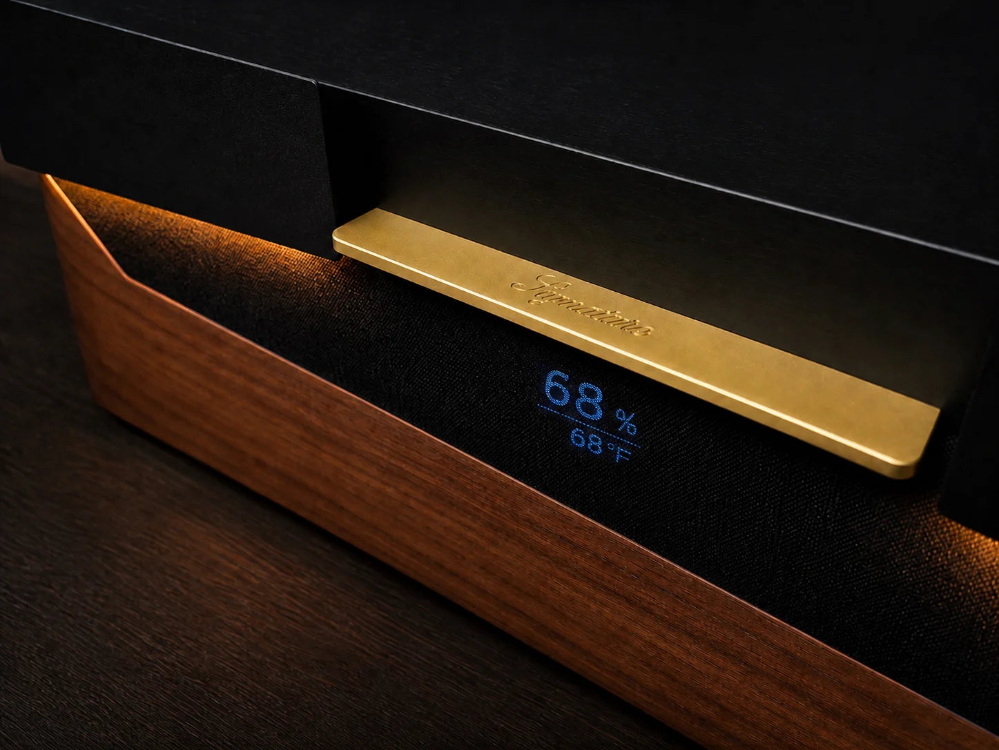 The Signature Model, Down to the Handle